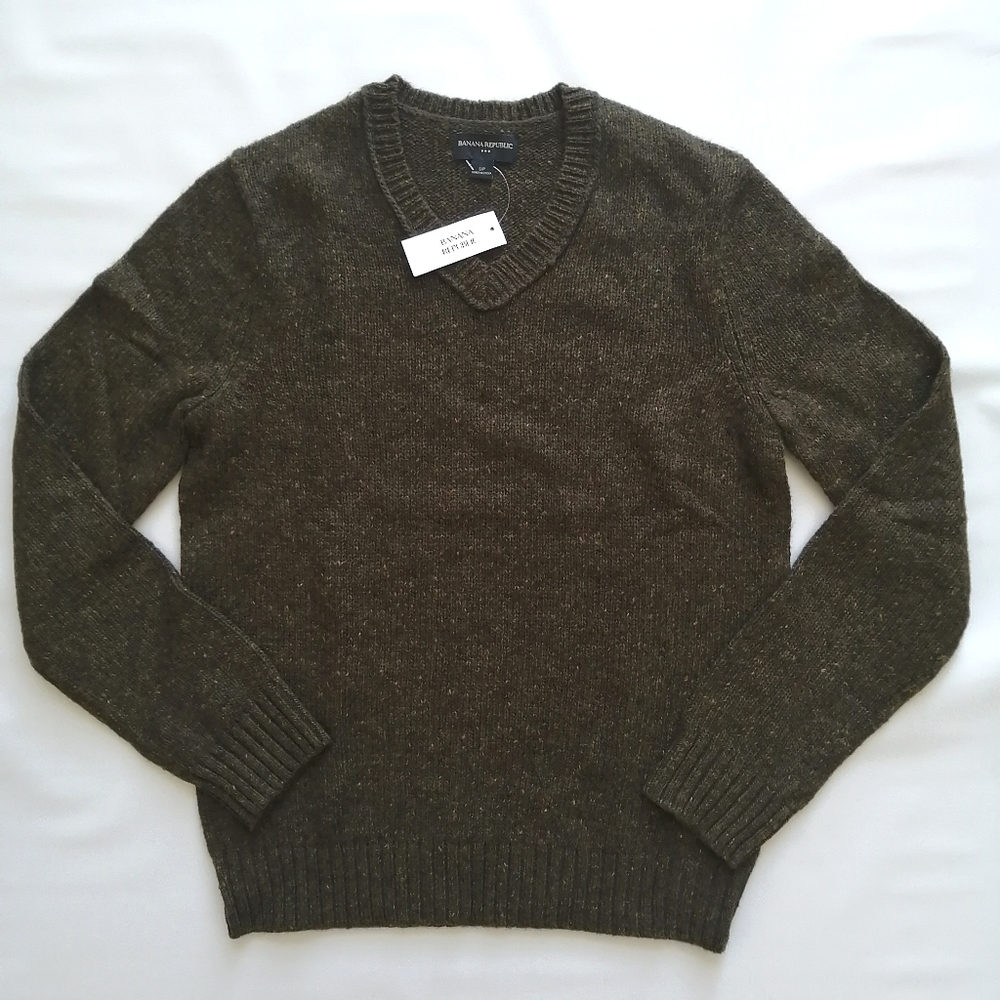 Banana Republic Sweater Small NWT